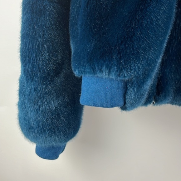 Elizabeth and James Ellington Blue Faux-Fur Bomber Jacket - Picture 6 of 7